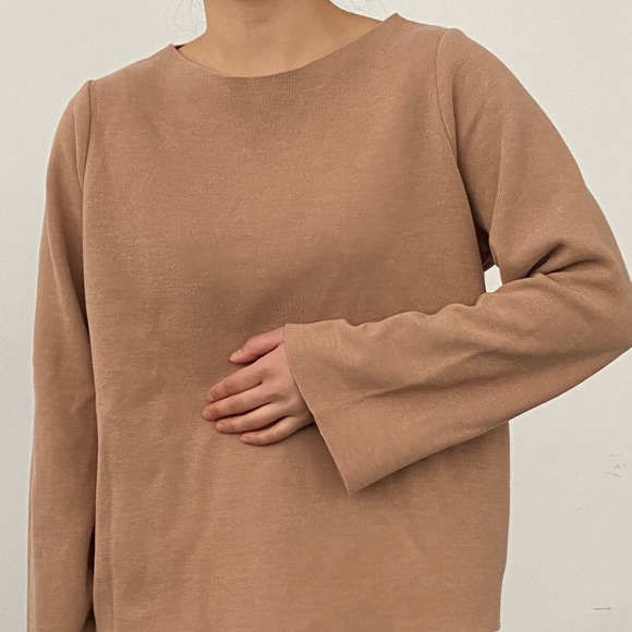 ❌SOLD❌Pale Peach Wide Sweater - Picture 2 of 4